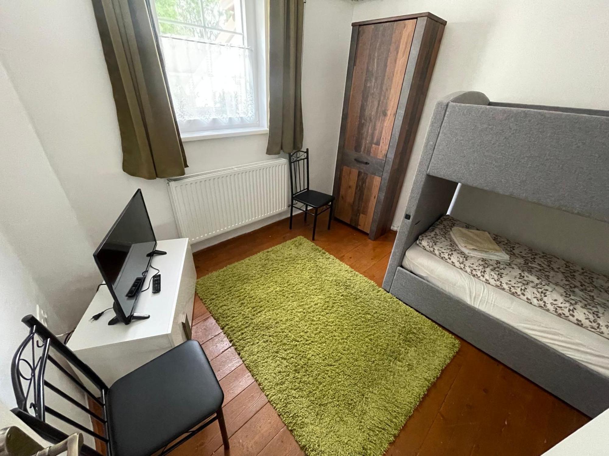 Kimle Hidlab Apartman מראה חיצוני תמונה